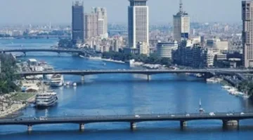 أجواء اليوم حارة خلال النهار ومعتدلة في الليل، والحرارة القصوى في القاهرة تصل إلى 37 درجة.