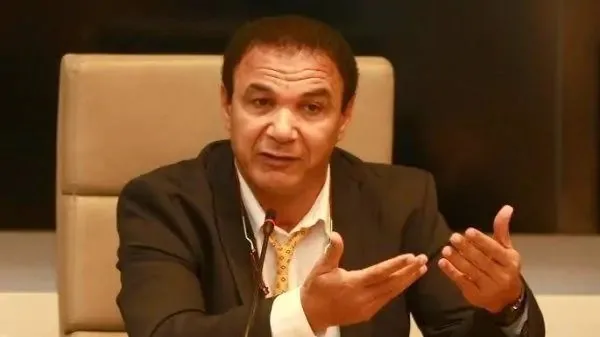 أحمد الطيب يعبر عن انتقاده لجماهير الزمالك وينبه من فخ إعلامي محتمل