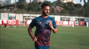 أحمد رمضان بيكهام يتولى قيادة دفاع الأهلي ضد بورتو في كأس العالم للأندية
