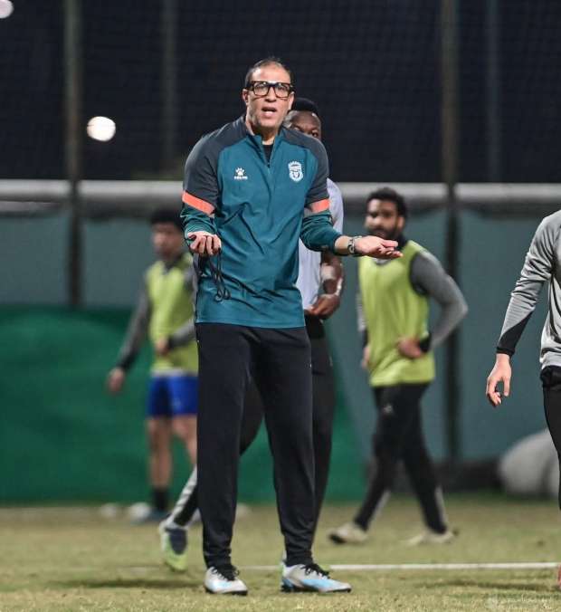 أحمد سامي يقترب من تولي تدريب الاتحاد السكندري في الموسم القادم. أحمد سامي يقترب من تولي تدريب الاتحاد السكندري في الموسم القادم.