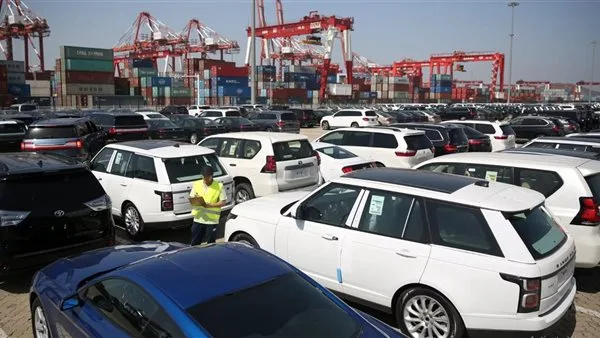 أخبار سارة للمصريين في الخارج: دراسة تجديد مبادرتي استيراد السيارات وتسوية أوضاع التجنيد. أخبار سارة للمصريين في الخارج: دراسة تجديد مبادرتي استيراد السيارات وتسوية أوضاع التجنيد.