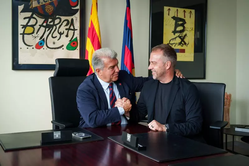 أخبار فليك: برشلونة يسعى لإبرام صفقتين في الصيف أخبار فليك: برشلونة يسعى لإبرام صفقتين في الصيف