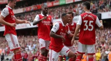 أرسنال يُبرم اتفاقًا مع لاعب برينتفورد لتعويض توماس بارتي