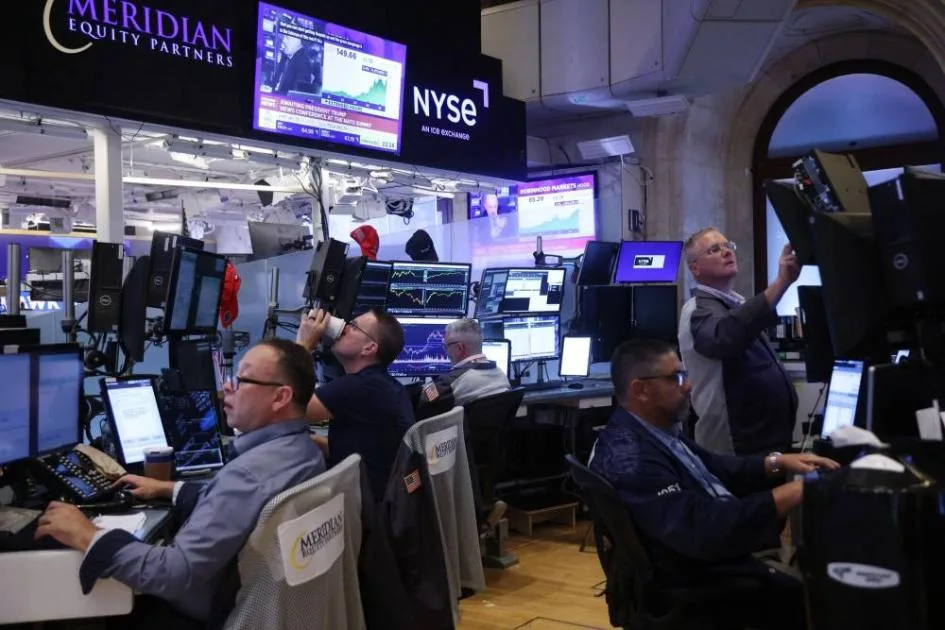 أرقام قياسية جديدة لمؤشر «إس آند بي» و«ناسداك» في ختام الأسبوع. أرقام قياسية جديدة لمؤشر «إس آند بي» و«ناسداك» في ختام الأسبوع.