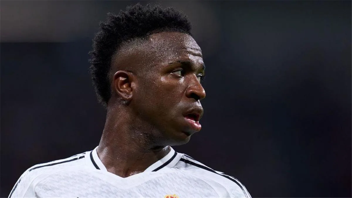 أسباب استهجان جماهير ريال مدريد لفينيسيوس بعد التعادل مع الهلال
