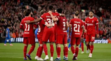 أسطورة ليفربول في مواجهة ضمن عرض موسيقي من تأليف الذكاء الاصطناعي