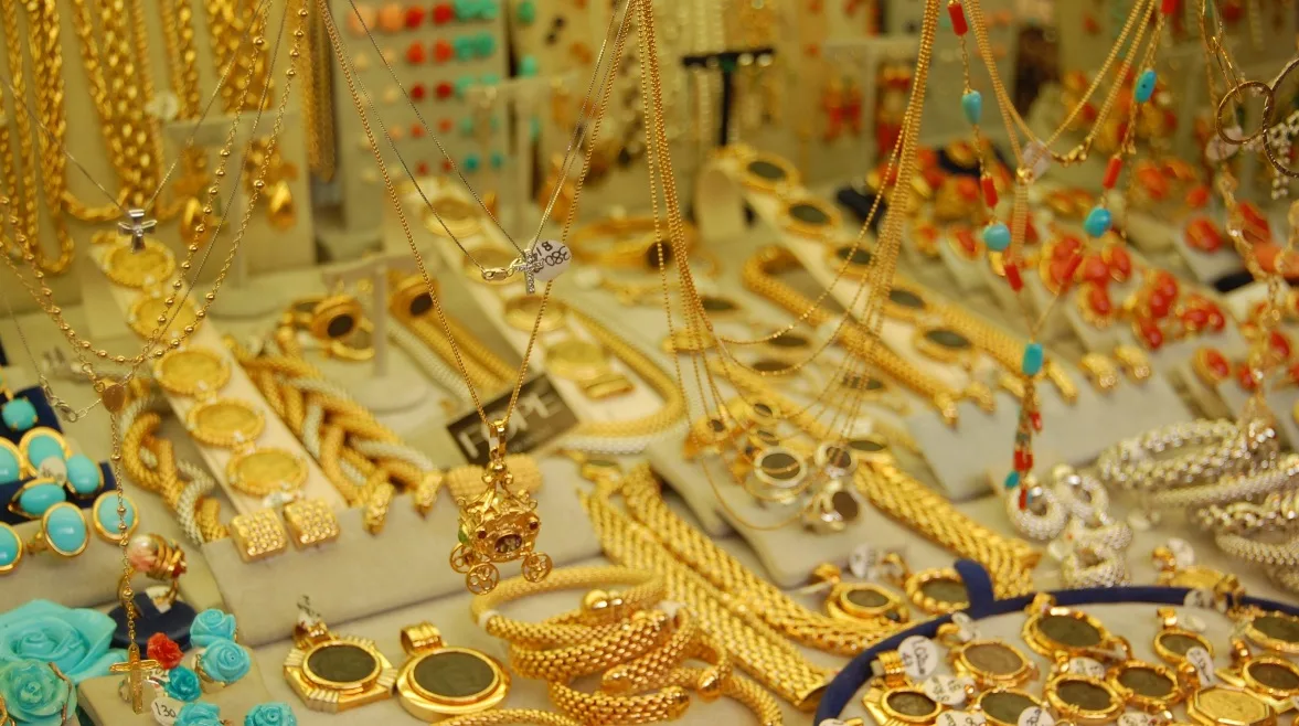 أسعار الذهب اليوم الجمعة 20 يونيو 2025: ما هو سعر عيار 21؟ أسعار الذهب اليوم الجمعة 20 يونيو 2025: ما هو سعر عيار 21؟