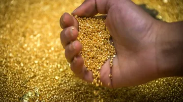 أسعار الذهب تبقى ثابتة في ظل ضعف الطلب على الملاذات الآمنة
