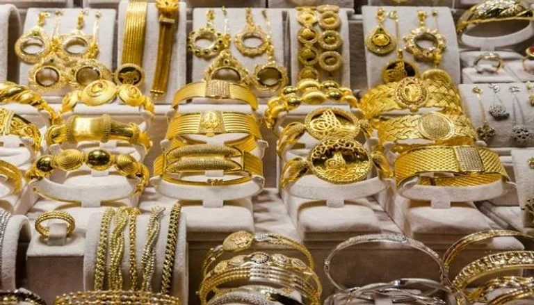 أسعار الذهب في مصر اليوم الخميس 26 يونيو 2025.. عيار 18 يبلغ 4029 جنيها أسعار الذهب في مصر اليوم الخميس 26 يونيو 2025.. عيار 18 يبلغ 4029 جنيها