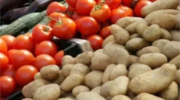 أسعار الفواكه والخضروات في سوق العبور اليوم الجمعة 13 يونيو 2025