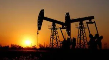 أسعار النفط تحافظ على استقرارها في التداولات الصباحية