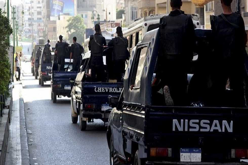 «أسلحة وذخائر ومشتبه بهم».. نتائج الحملة الأمنية الواسعة في مدينة الفيوم «أسلحة وذخائر ومشتبه بهم».. نتائج الحملة الأمنية الواسعة في مدينة الفيوم
