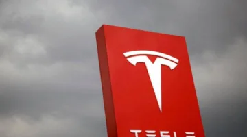 أسوأ أسبوع لتسلا منذ عام 2023.. صراع ماسك وترامب يزعزع ثقة المستثمرين