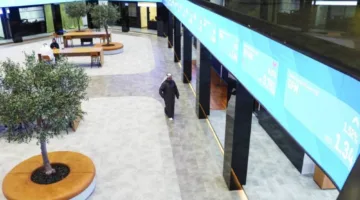 أسواق الإمارات تنهي تداولاتها بانخفاض.. و«دبي» يسجل تراجعاً بنحو 1.2%