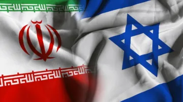 “أسوشيتيد برس”: تزايد التوتر بين إسرائيل وإيران يضع ضغوطاً إضافية على الأسعار العالمية