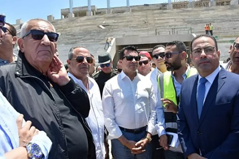 أشرف صبحي يعلن التاريخ المتوقع لإنهاء مشروع استاد بورسعيد
