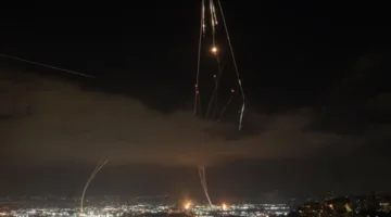أضرار خفيفة لمقر السفارة الأمريكية في تل أبيب بسبب صاروخ إيراني