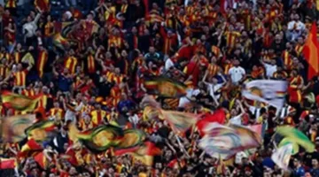 أعلام البرازيل وألوان الدم والذهب: أجواء ما قبل لقاء فلامنجو مع الترجي (صور)