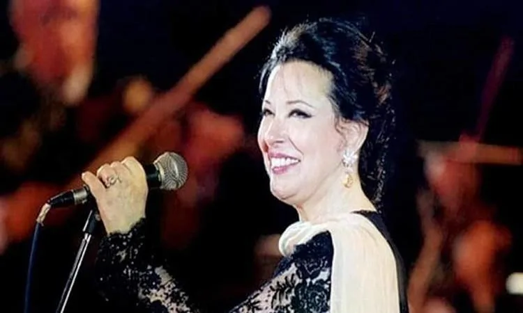 أغنية “ع اليادى” للفنانة المميزة نجاة