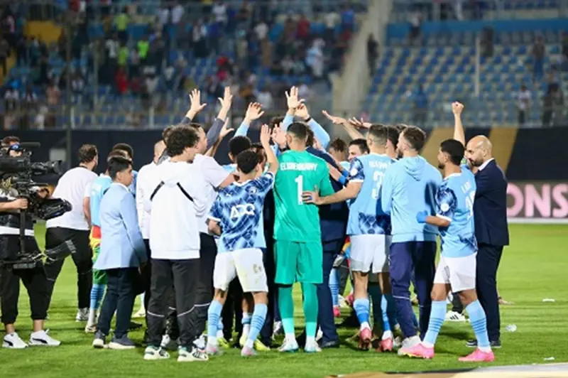أكثر من 500 مليون جنيه: الجوائز النقدية تُكافئ بيراميدز بعد الفوز بدوري الأبطال أكثر من 500 مليون جنيه: الجوائز النقدية تُكافئ بيراميدز بعد الفوز بدوري الأبطال