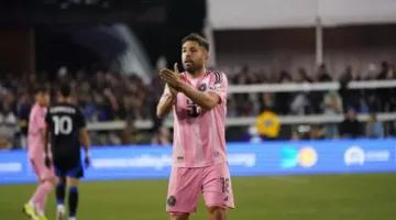 ألبا يتحدث عن: مباراته ضد الأهلي، العمل مع ميسي، والتنافس في كأس العالم للأندية.