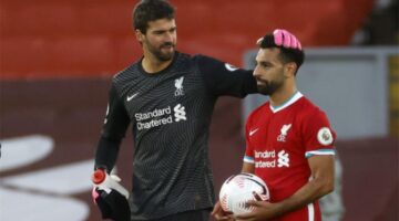أليسون: محمد صلاح احتفل بهدفه بشكل غير معتاد، ولم أرى مثلها من قبل.. وأنا أتحمل مسؤولية 60 ألف مشجع.