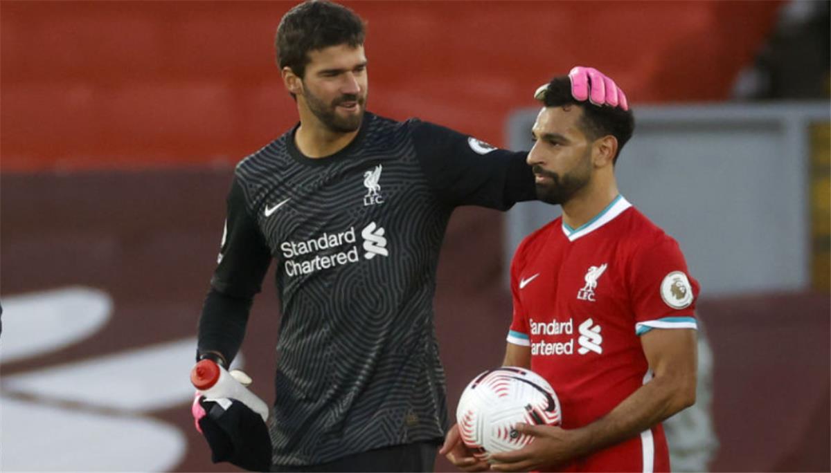 أليسون: محمد صلاح احتفل بهدفه بشكل غير معتاد، ولم أرى مثلها من قبل.. وأنا أتحمل مسؤولية 60 ألف مشجع. أليسون: محمد صلاح احتفل بهدفه بشكل غير معتاد، ولم أرى مثلها من قبل.. وأنا أتحمل مسؤولية 60 ألف مشجع.