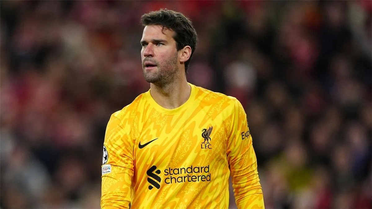 أليسون يتناول مستقبلّه مع ليفربول ويكشف رأيه في العودة إلى الدوري البرازيلي. أليسون يتناول مستقبلّه مع ليفربول ويكشف رأيه في العودة إلى الدوري البرازيلي.