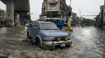 أمطار شديدة تؤدي إلى وفاة 11 فردًا في باكستان