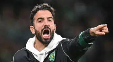 أموريم يطلق تغييراته في مانشستر يونايتد.. استبعاد لاعبين بارزين من المعسكر التحضيري