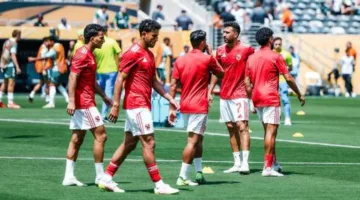 أمير هشام: الأهلي ينجز 3 صفقات عقب المونديال.. ومستجدات حول بديل محمد هاني