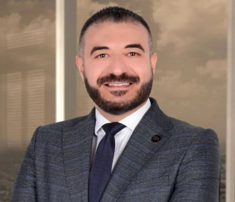 أهمية الاحتفاظ بالموظفين المتميزين وتعزيز ولائهم للمؤسسات المهنية أهمية الاحتفاظ بالموظفين المتميزين وتعزيز ولائهم للمؤسسات المهنية