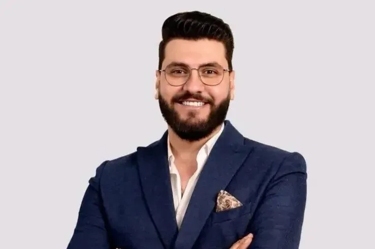 «أوقات الأزمات تخلق الفرص».. استشاري عقاري يشرح لـ«الحرية» خيارات الأمان للمستثمرين خلال فترات النزاع. «أوقات الأزمات تخلق الفرص».. استشاري عقاري يشرح لـ«الحرية» خيارات الأمان للمستثمرين خلال فترات النزاع.