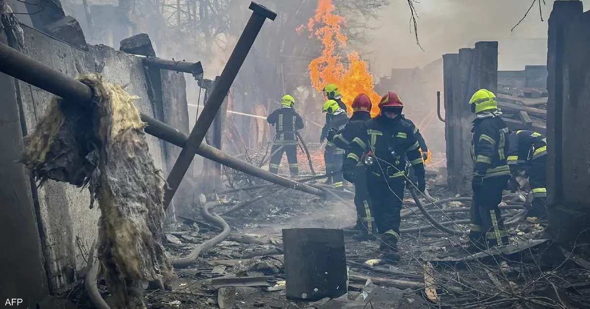 أوكرانيا: casualties and injuries from a Russian attack on Odessa