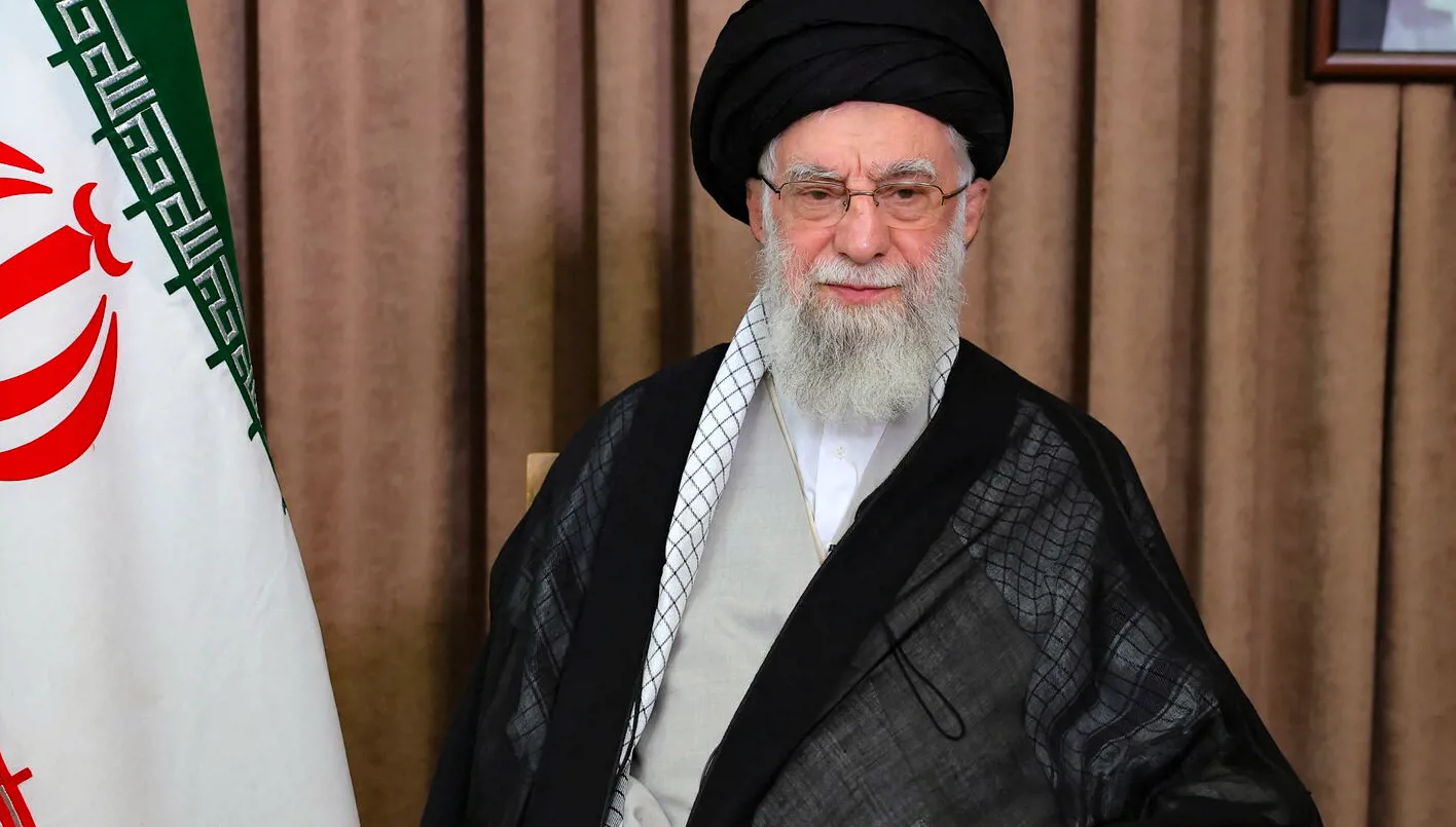 أول تصريح لخامنئي بعد الهجوم الإيراني على إسرائيل صباح اليوم… ماذا أفاد؟ أول تصريح لخامنئي بعد الهجوم الإيراني على إسرائيل صباح اليوم… ماذا أفاد؟