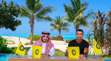 أول رد من رونالدو بعد تمديد عقده مع النصر