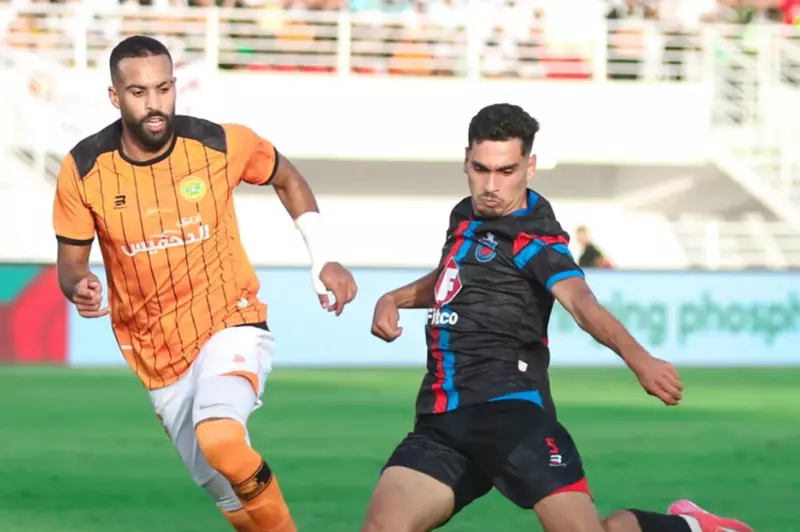أولمبيك آسفي يتوج بلقب كأس العرش المغربي على حساب نهضة بركان للمرة الأولى في تاريخه أولمبيك آسفي يتوج بلقب كأس العرش المغربي على حساب نهضة بركان للمرة الأولى في تاريخه