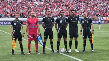 أي فريق مغربي يستعد لمواجهة برشلونة في مباراة ودية؟