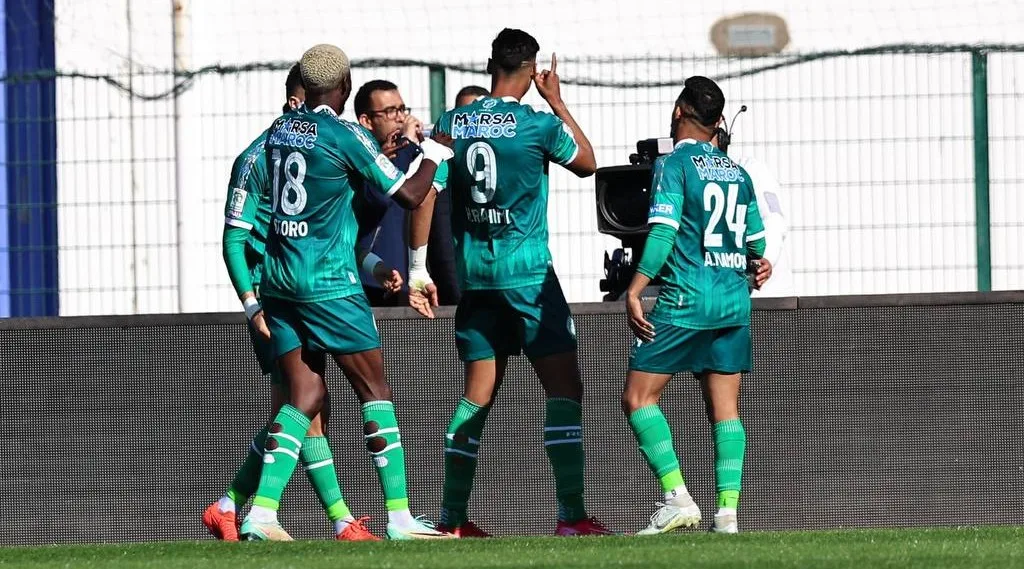 أياكس يرغب في إجراء مباراة ودية مع الرجاء قبل بداية الموسم الجديد