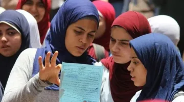 أيام قليلة تفصل طلاب الثانوية العامة 2025 عن الامتحانات، ويواجهون قواعد مشددة داخل القاعات.