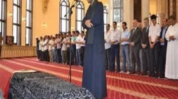 أيّهما أولى: صلاة الجنازة أم صلاة السنة بعد الفريضة؟