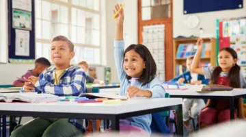 إجازة الاختلاط في المدارس للمرحلتين الأولى والثانية حتى الصف الرابع