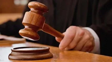 إحالة شاب عاطل إلى المحكمة بتهمة سرقة الشقق السكنية في منطقة السلام