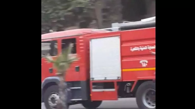 إخماد حريق اندلع في مبنى سكني بسيدة زينب