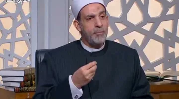 إرشادات حول الضحك أثناء الصلاة: أمين الفتوى يوضح ضرورة تجديد الوضوء وإعادة الصلاة في هذه الحالة.