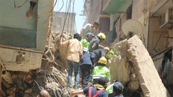 إرشادات سريعة لتوفير الرعاية الصحية المطلوبة للمصابين في انهيار المنزل بحي حدائق القبة إرشادات سريعة لتوفير الرعاية الصحية المطلوبة للمصابين في انهيار المنزل بحي حدائق القبة