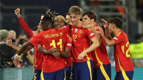 إسبانيا تتغلب على فرنسا 5-4 وتصل إلى نهائي دوري الأمم الأوروبية إسبانيا تتغلب على فرنسا 5-4 وتصل إلى نهائي دوري الأمم الأوروبية