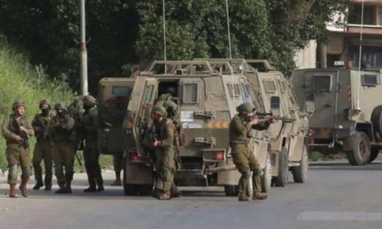 إسرائيل تدخل بلدة في الخليل وتعتقل 9 فلسطينيين.. وارتفاع عدد الشهداء في جنين إلى 41 إسرائيل تدخل بلدة في الخليل وتعتقل 9 فلسطينيين.. وارتفاع عدد الشهداء في جنين إلى 41