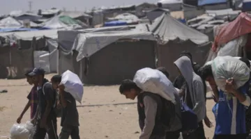 إسرائيل تنقل قواتها من غزة إلى الحدود مع الأردن ومصر