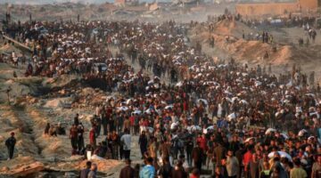 إسرائيل تُسفر عن مقتل 30 فلسطينياً خلال غارات ليلية على غزة